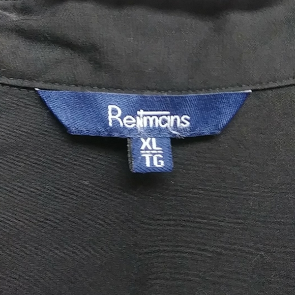 Black button down blouse - Picture 5 of 6